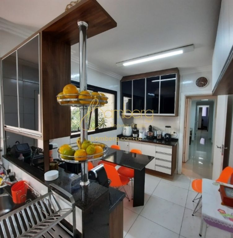 Apartamento no bairro Vila Suzana - São Paulo