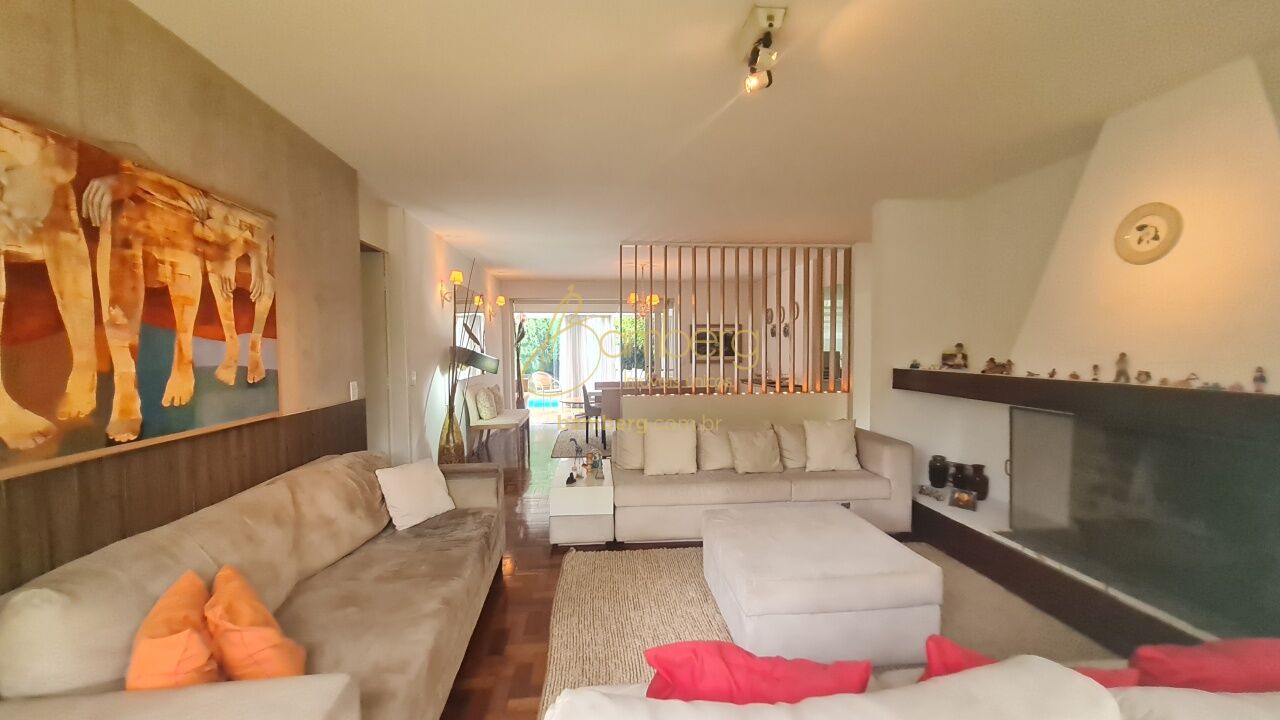 Casa no bairro Caxingui - São Paulo