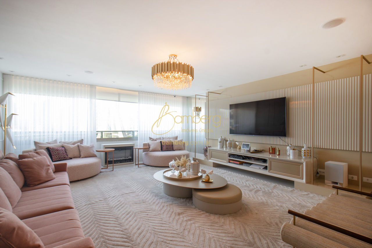 Apartamento no bairro Real Parque - São Paulo