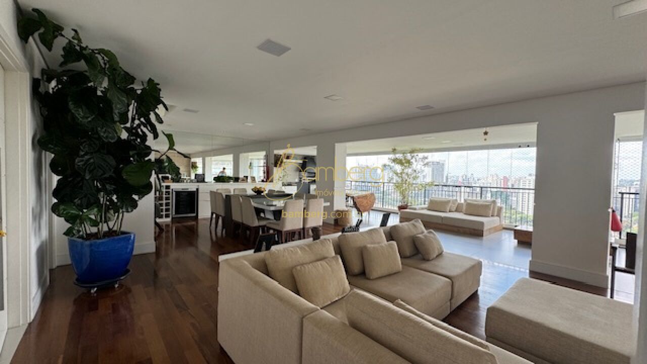 Apartamento no bairro Panamby - São Paulo