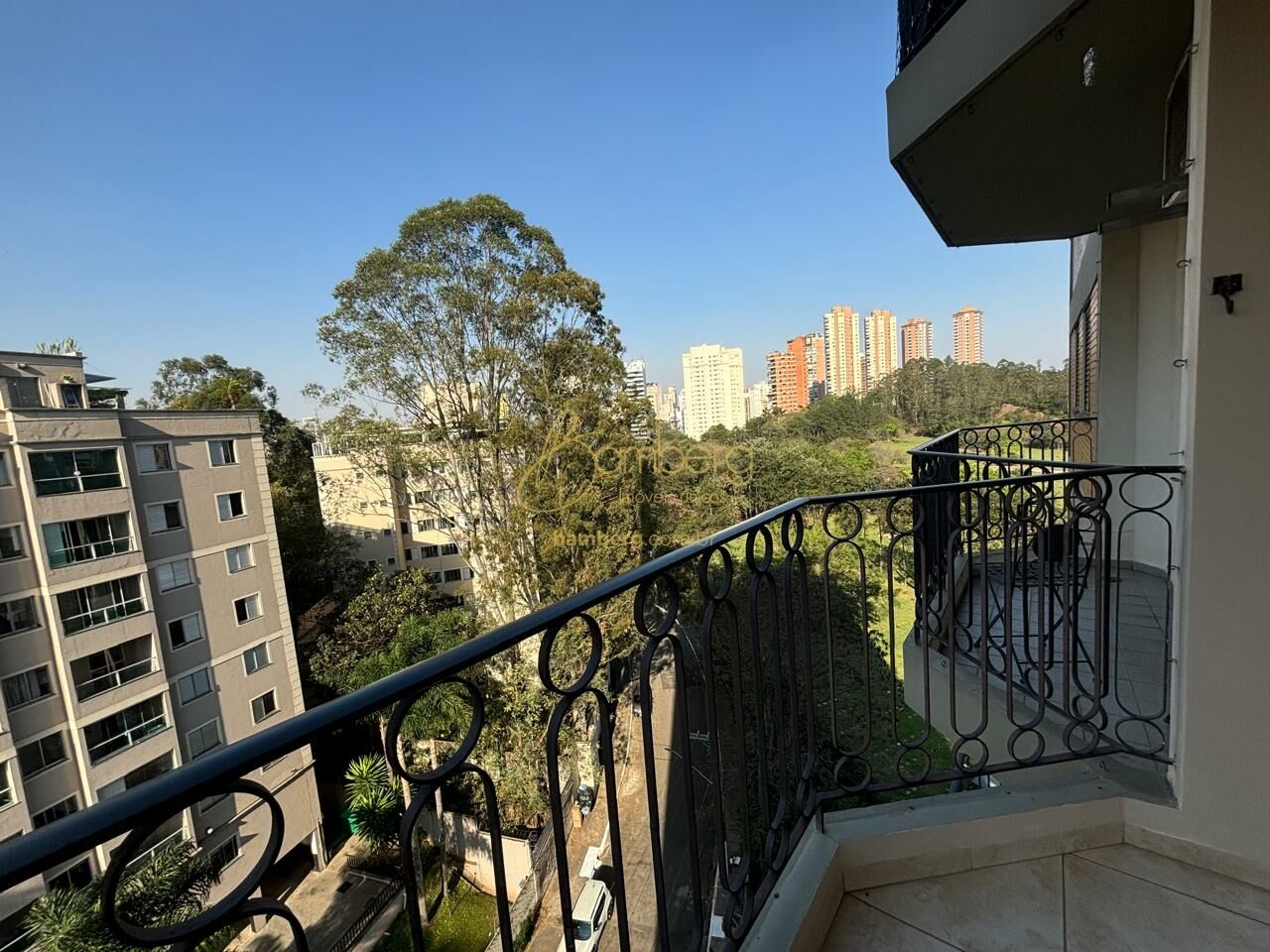 Apartamento no bairro Panamby - São Paulo
