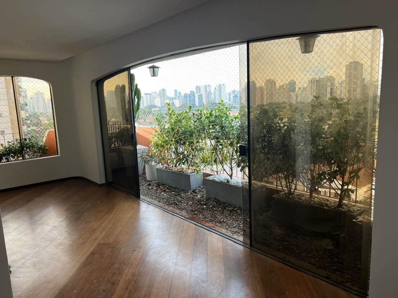 Apartamento no bairro Brooklin Paulista - São Paulo