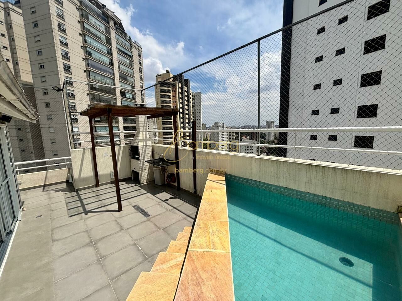 Apartamento no bairro Vila Suzana - São Paulo