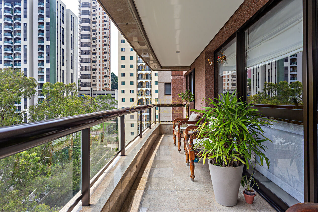 Apartamento no bairro Vila Suzana - São Paulo