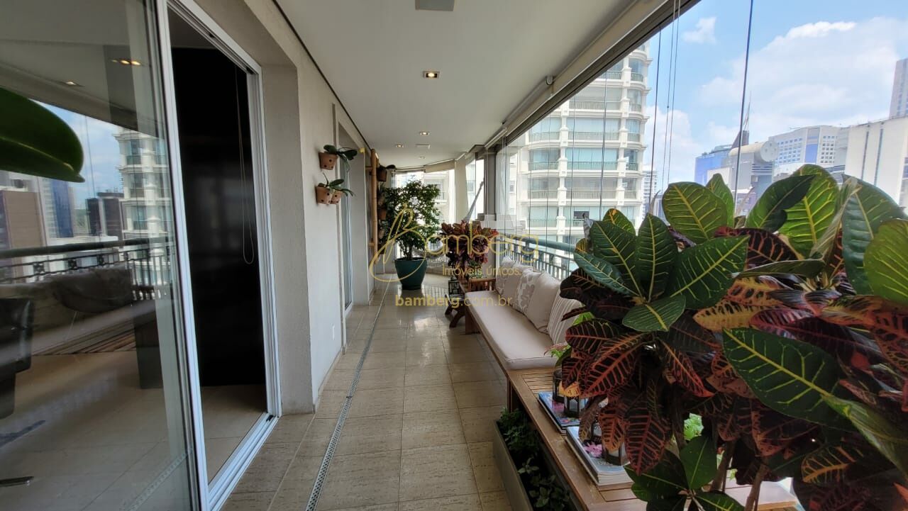 Apartamento no bairro Brooklin Paulista - São Paulo