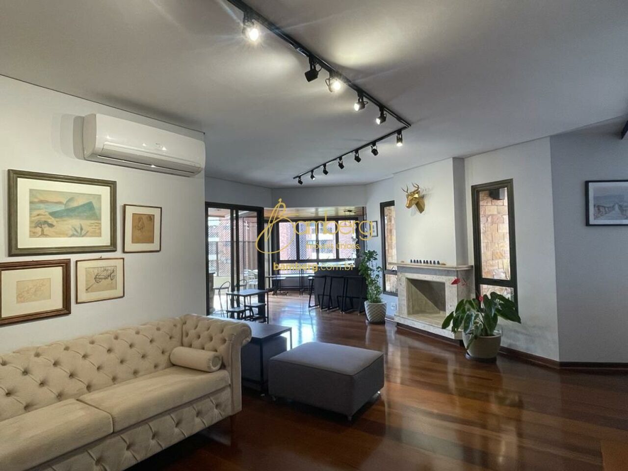 Apartamento no bairro Jardim Vitória Régia - São Paulo