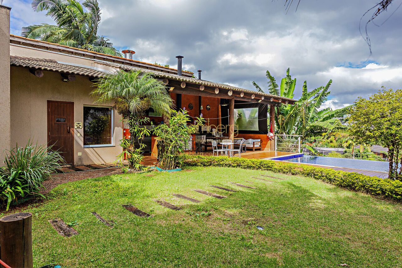 Casa no bairro Chácara Monte Alegre - São Paulo