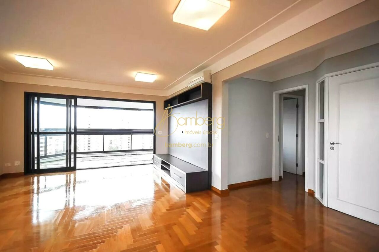 Apartamento no bairro Panamby - São Paulo