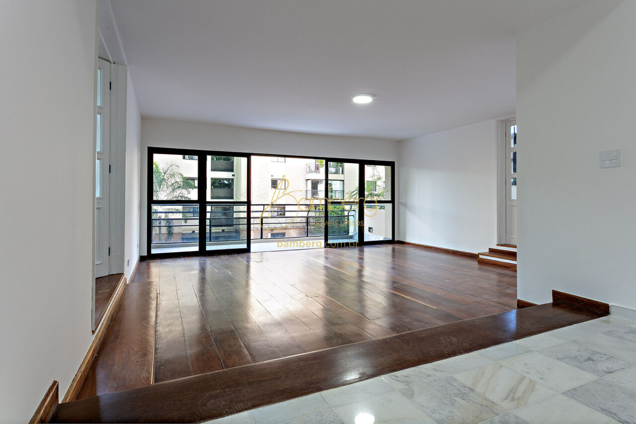 Apartamento no bairro Real Parque - São Paulo