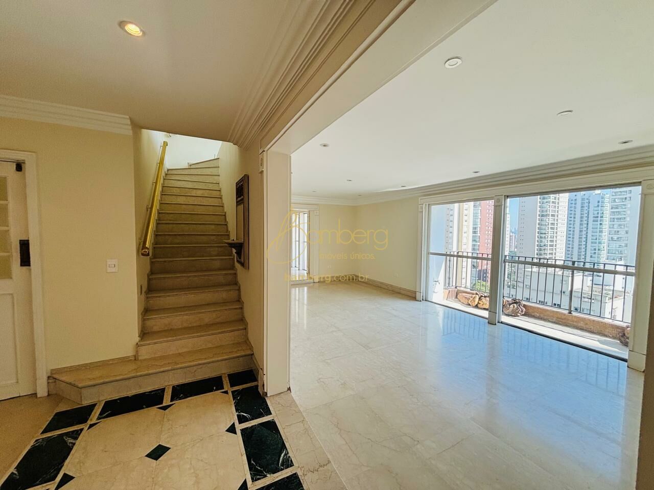 Apartamento no bairro Campo Belo - São Paulo