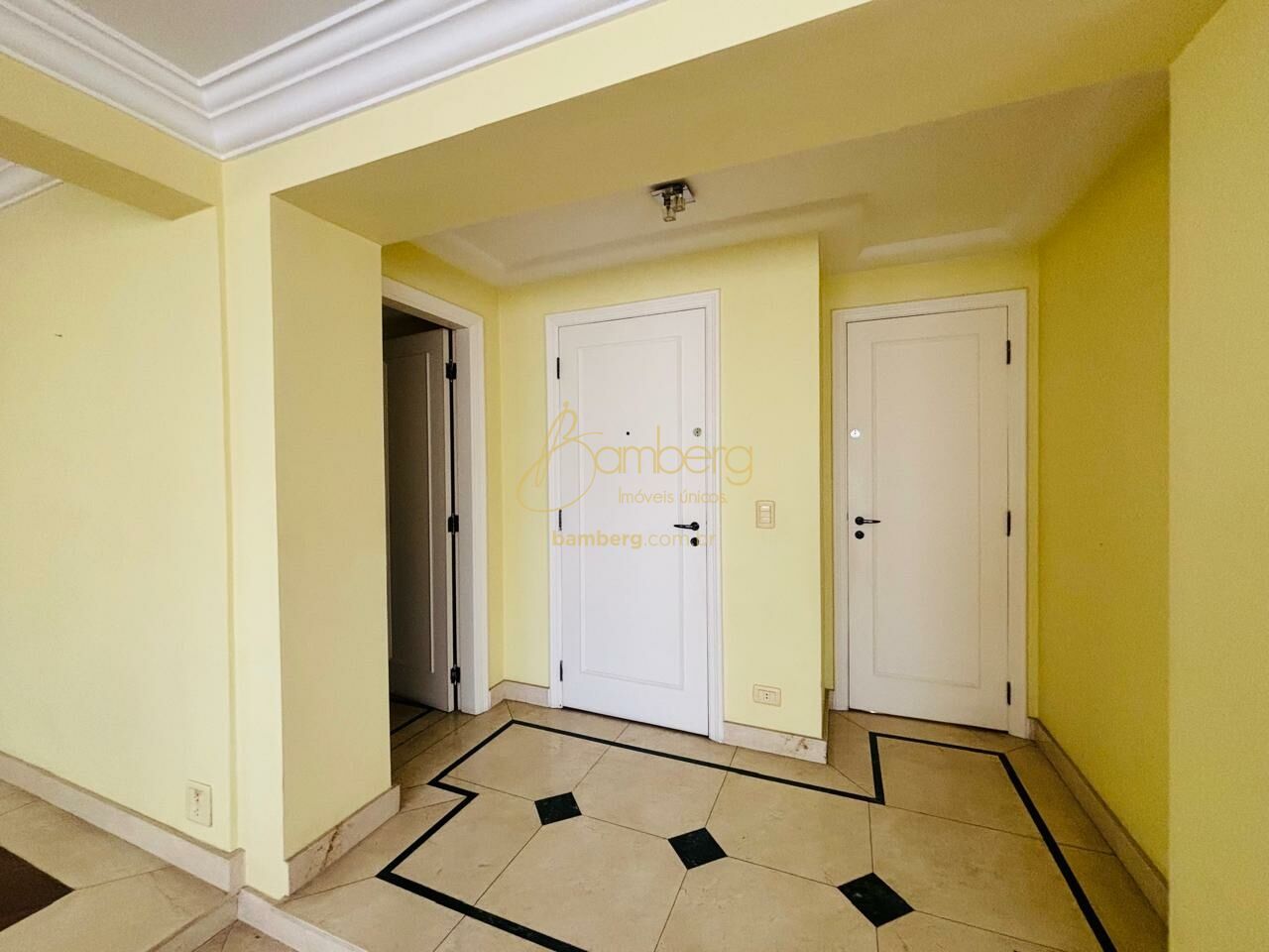 Apartamento no bairro Campo Belo - São Paulo