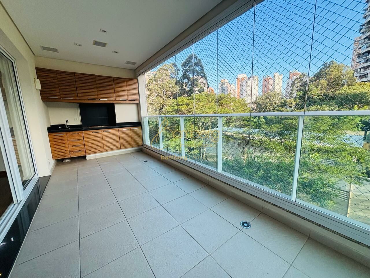 Apartamento no bairro Panamby - São Paulo