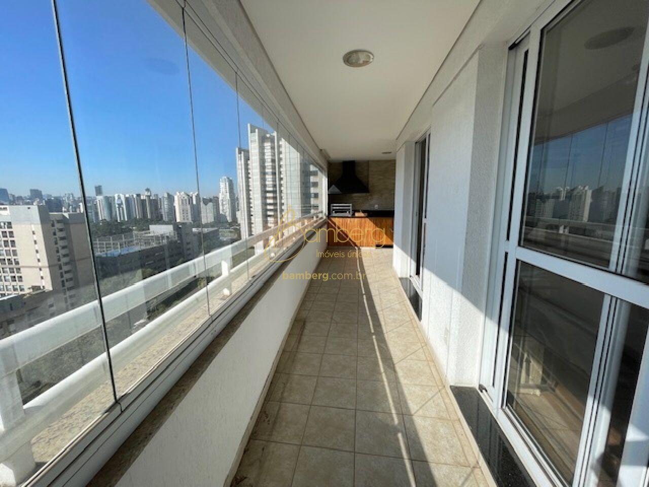 Apartamento no bairro Real Parque - São Paulo