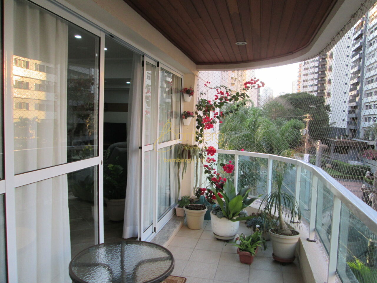 Apartamento no bairro Vila Andrade - São Paulo