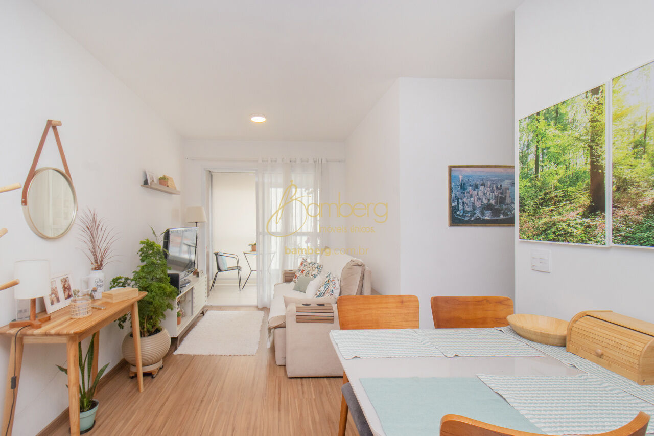 Apartamento no bairro Chácara Santo Antônio  - São Paulo