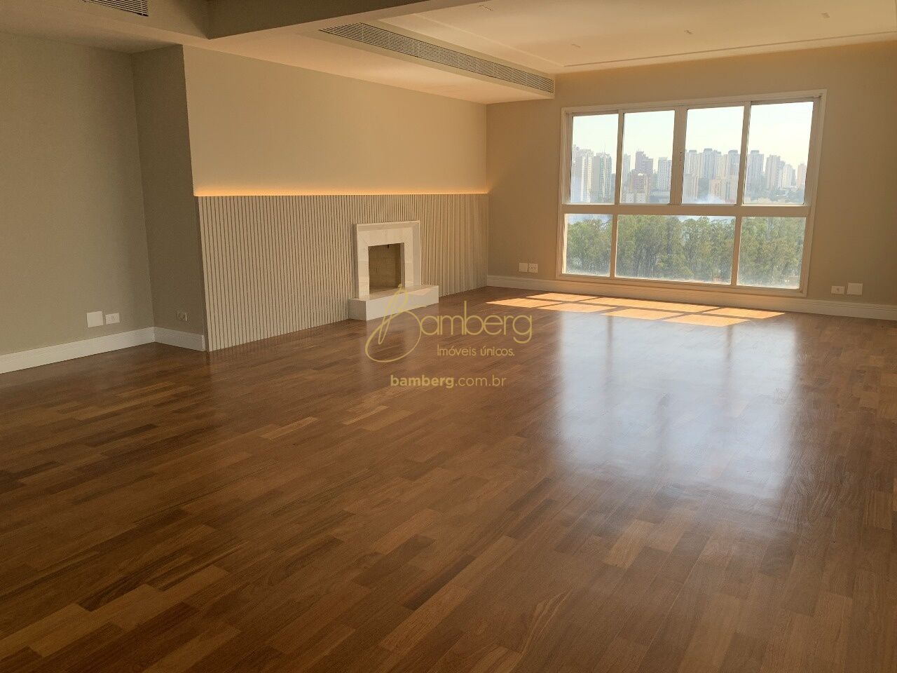 Apartamento no bairro Panamby - São Paulo