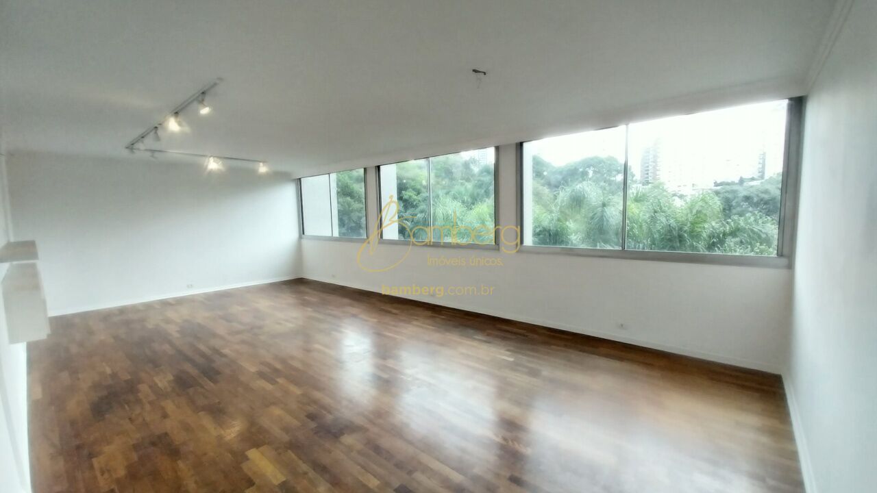 Apartamento no bairro Vila Suzana - São Paulo