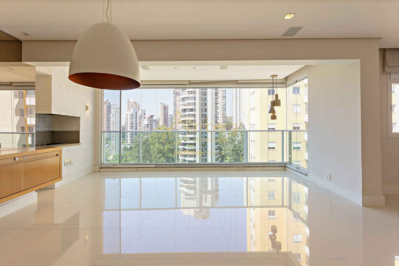 Apartamento no bairro Panamby - São Paulo