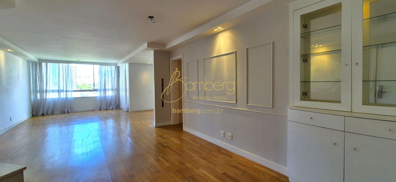 Apartamento no bairro Panamby - São Paulo