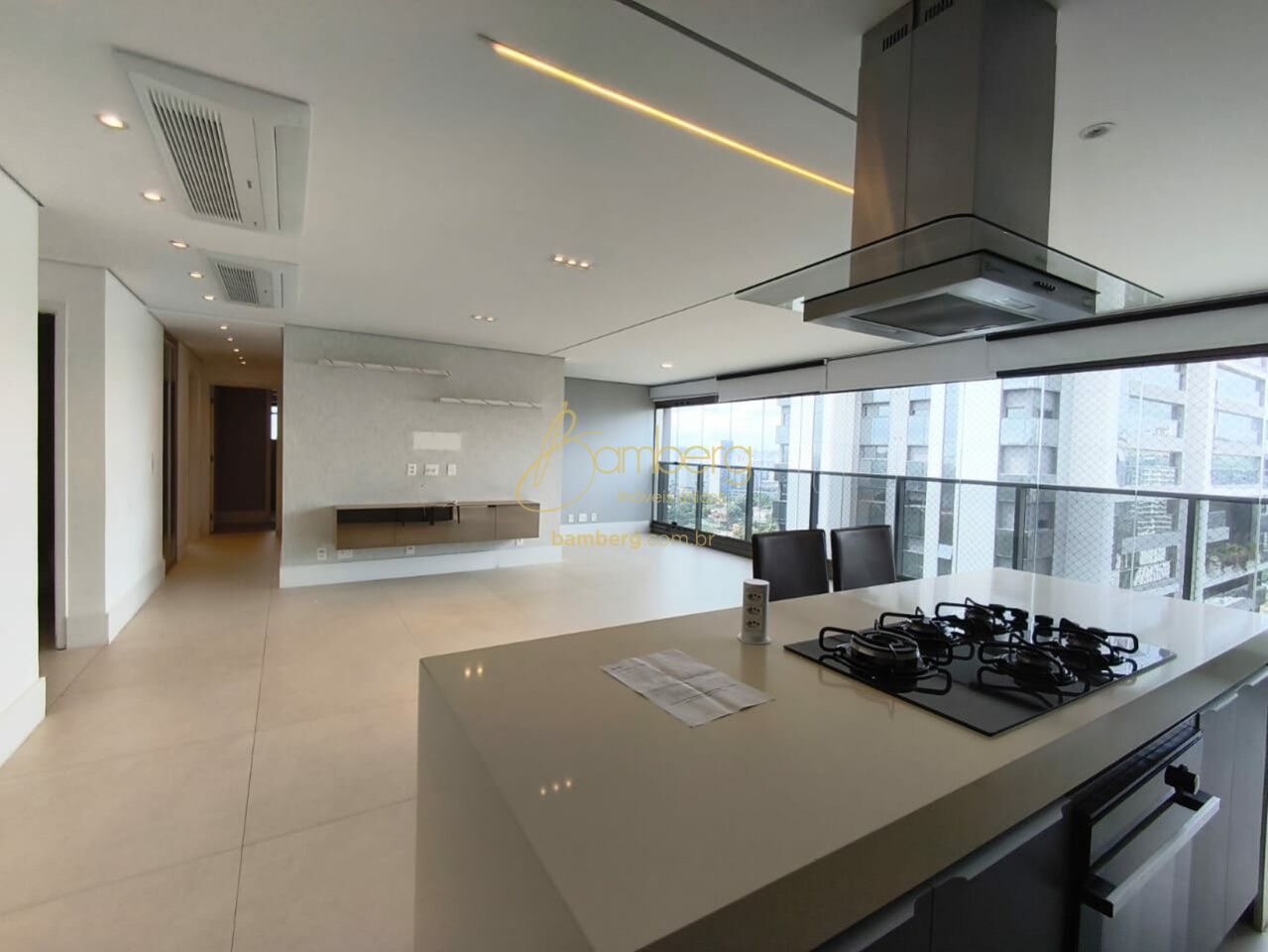 Apartamento no bairro Real Parque - São Paulo