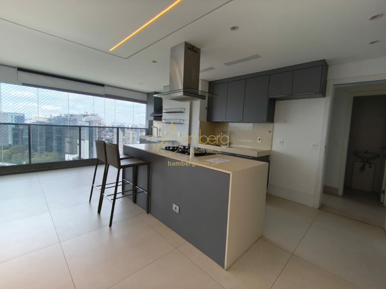 Apartamento no bairro Real Parque - São Paulo