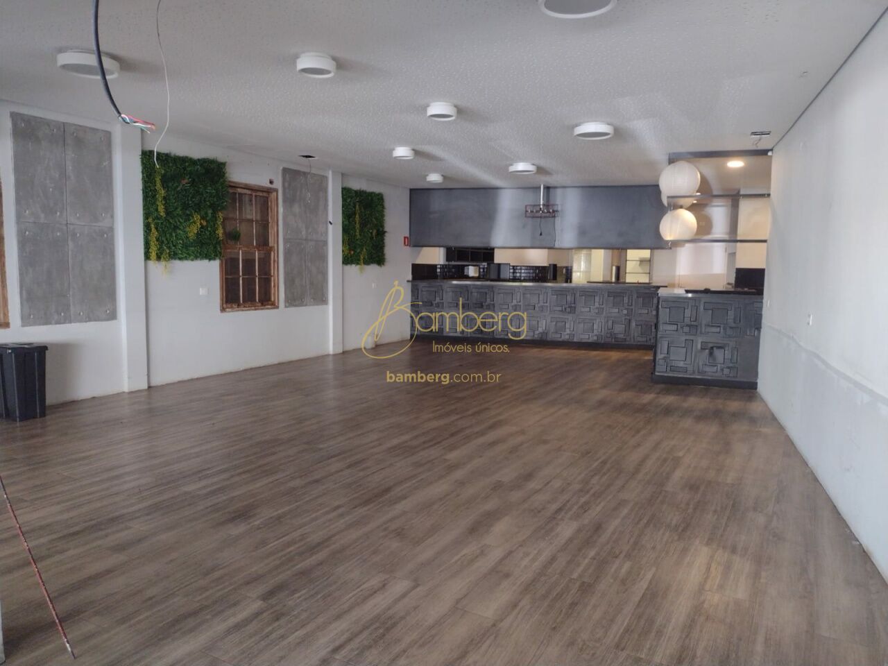 Comercial no bairro Vila Andrade - São Paulo