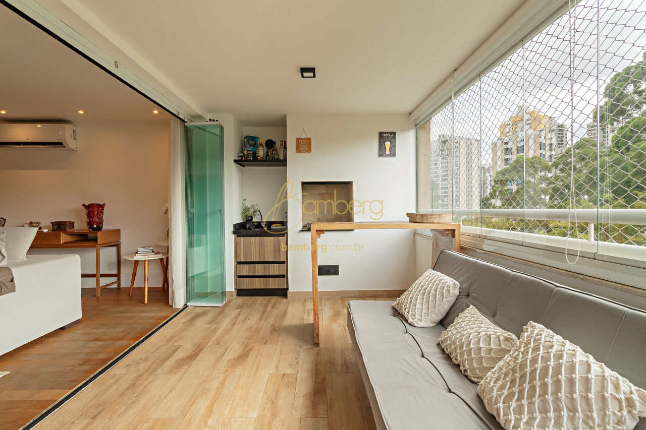 Apartamento no bairro Panamby - São Paulo