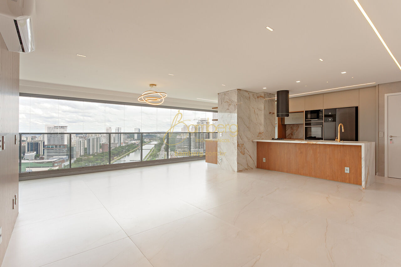 Apartamento no bairro Real Parque - São Paulo