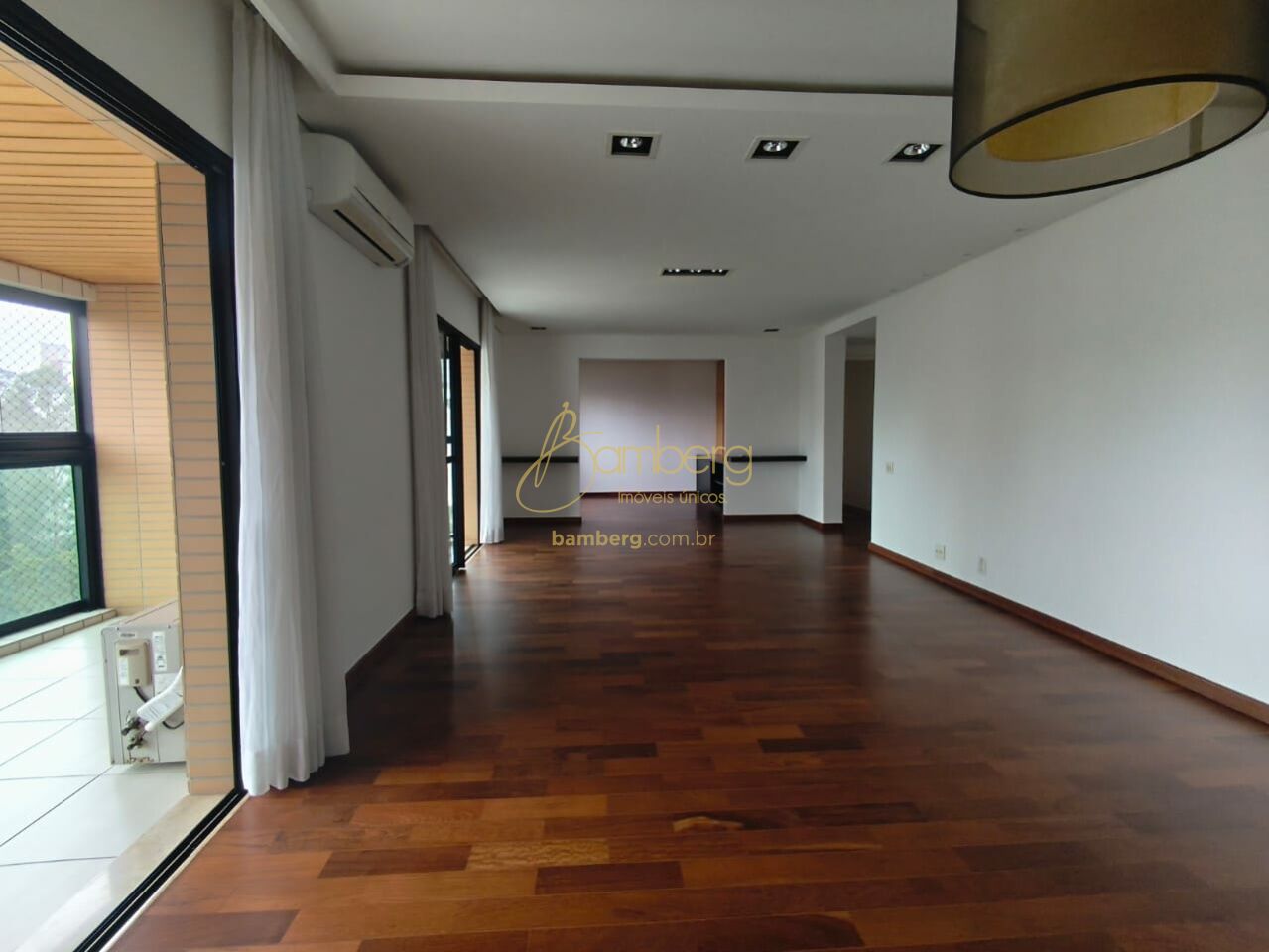 Apartamento no bairro Morumbi - São Paulo