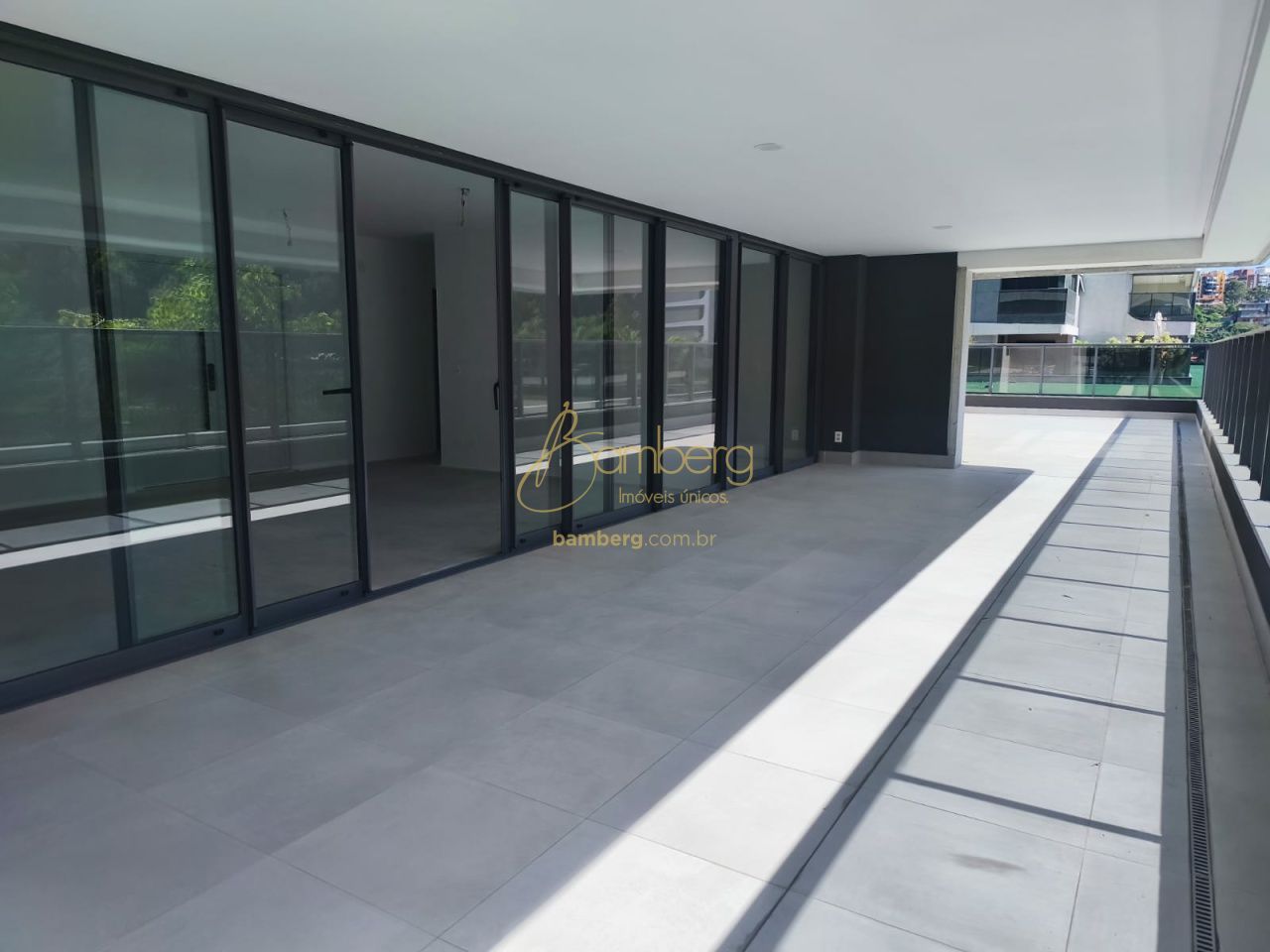 Apartamento no bairro Real Parque - São Paulo