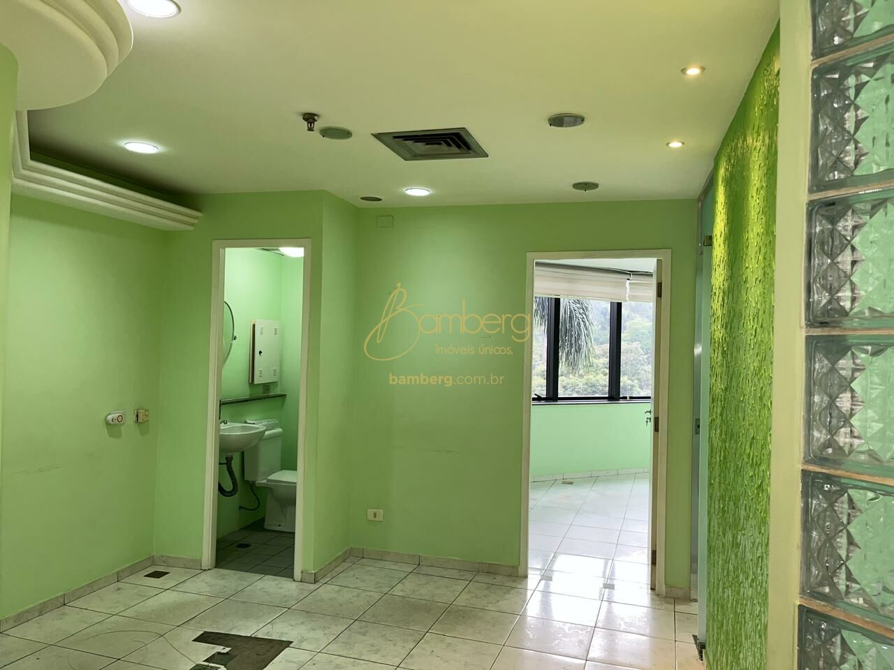 Comercial no bairro Jardim Londrina - São Paulo
