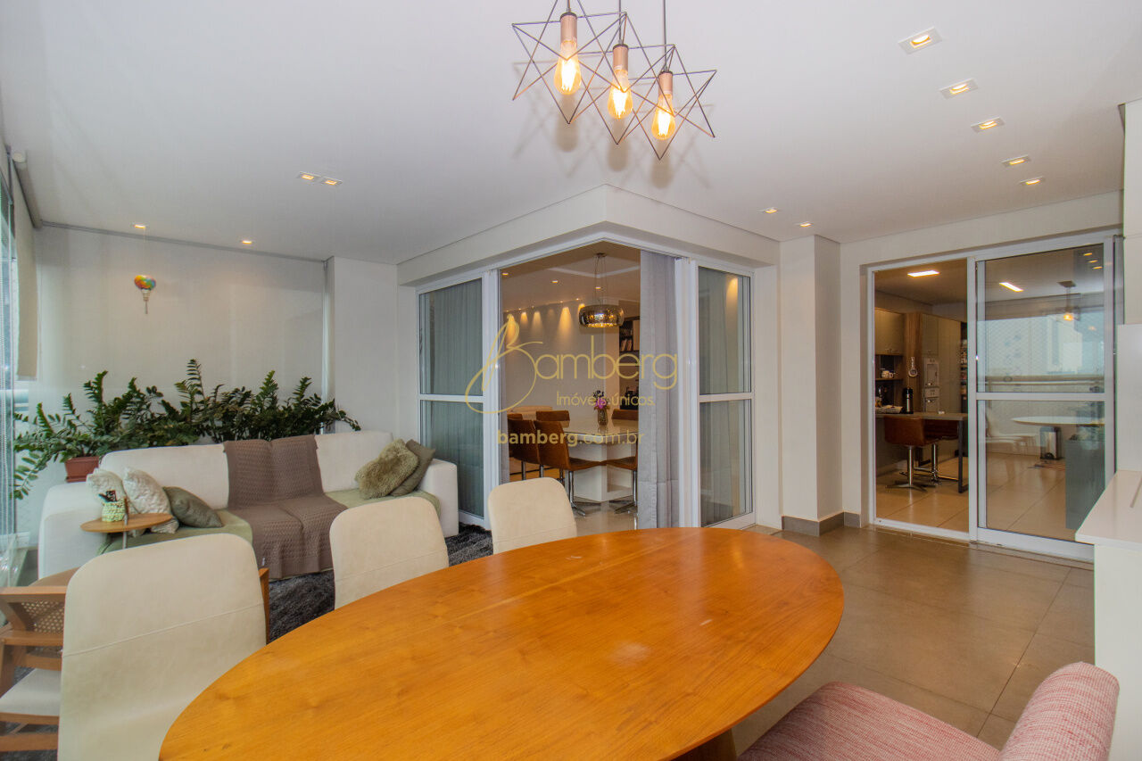 Apartamento no bairro Vila Suzana - São Paulo