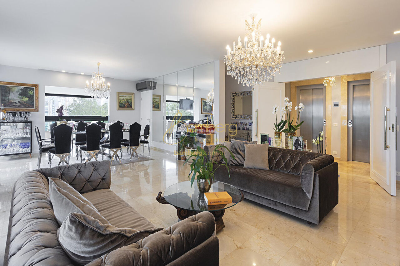 Apartamento no bairro Panamby - São Paulo