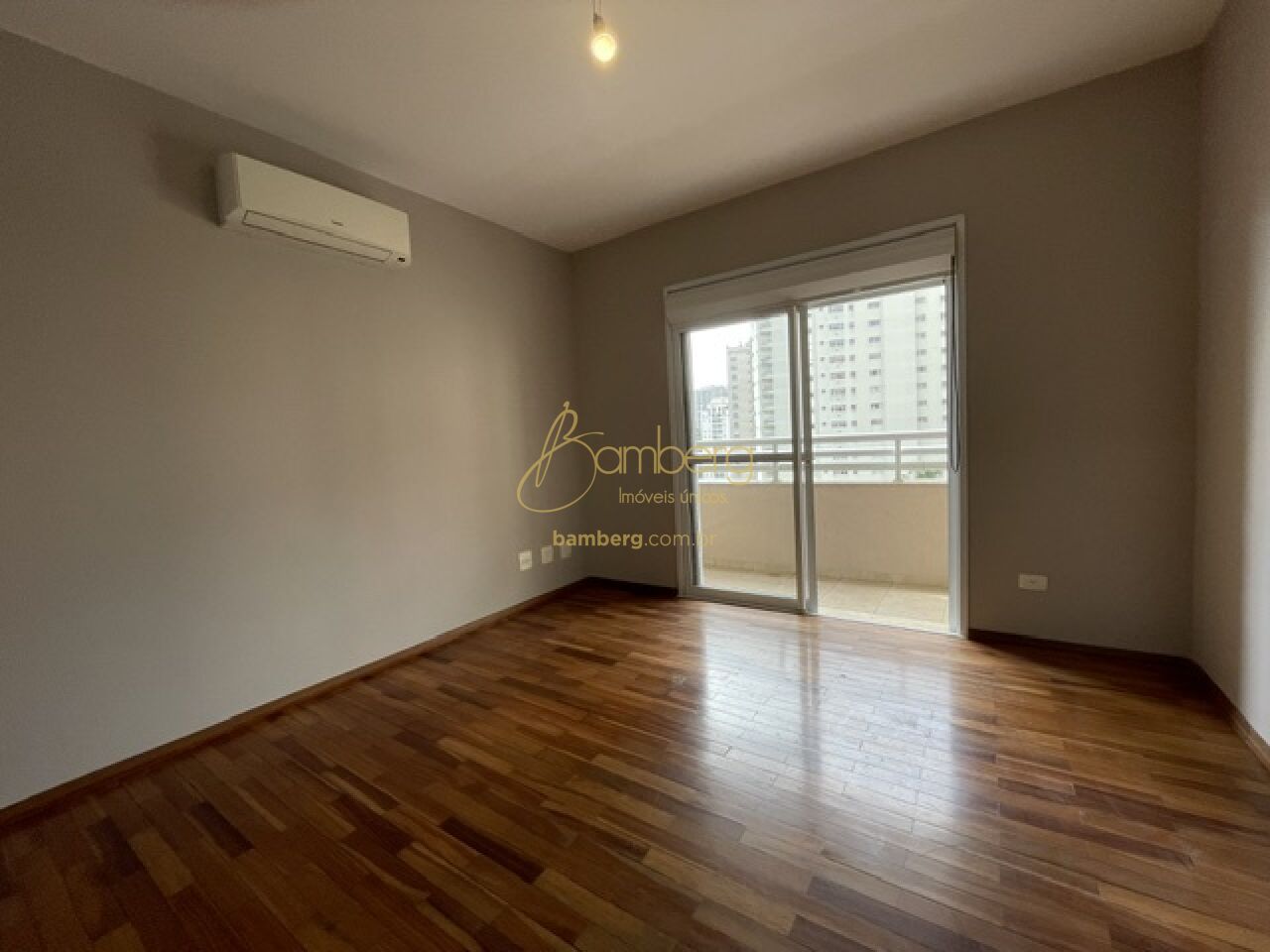 Apartamento no bairro Vila Suzana - São Paulo