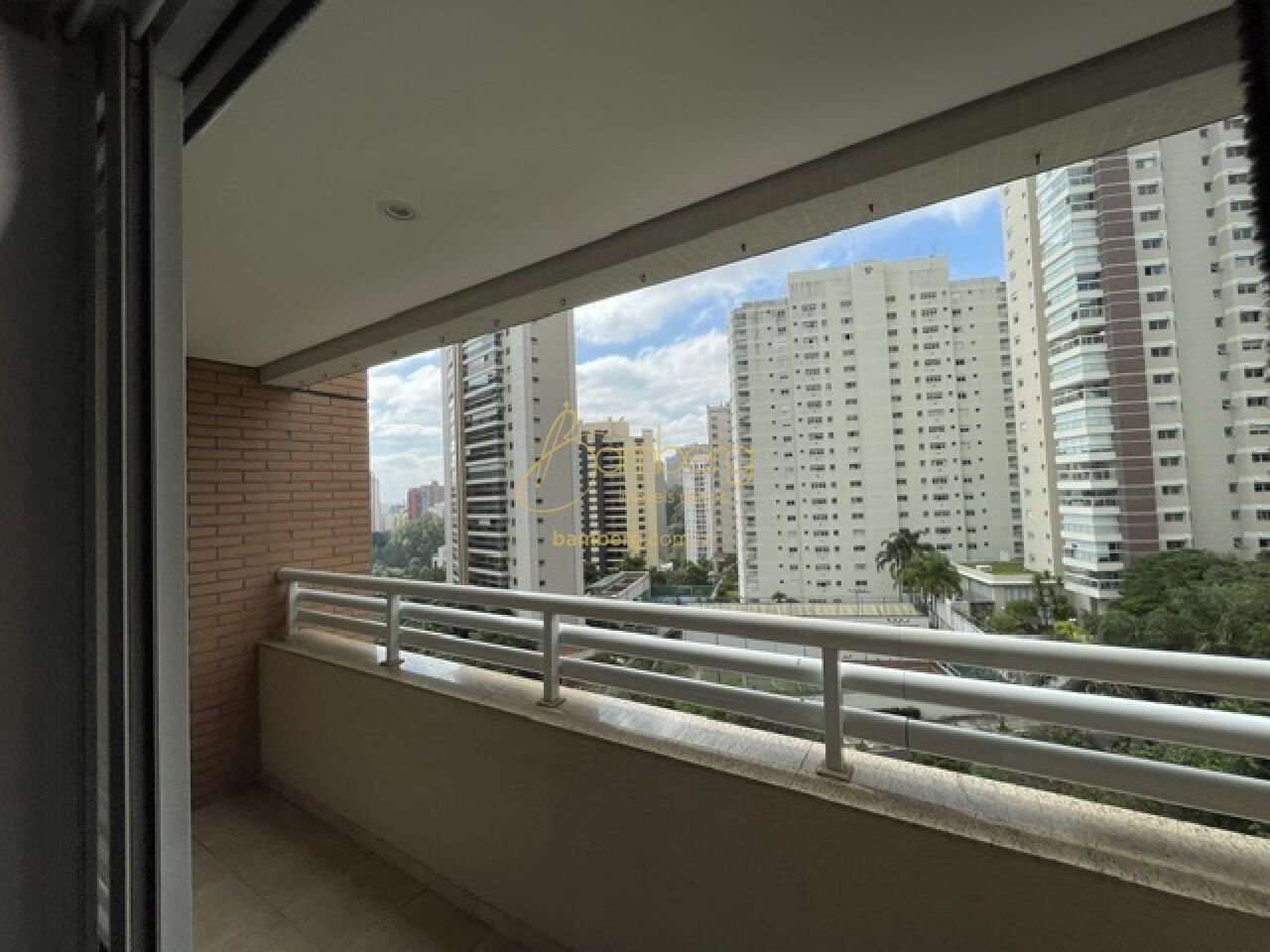 Apartamento no bairro Vila Suzana - São Paulo
