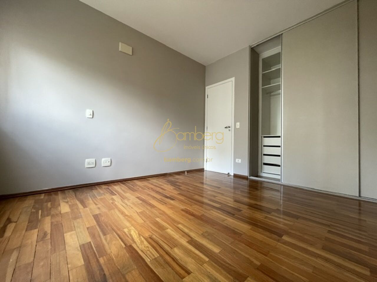 Apartamento no bairro Vila Suzana - São Paulo
