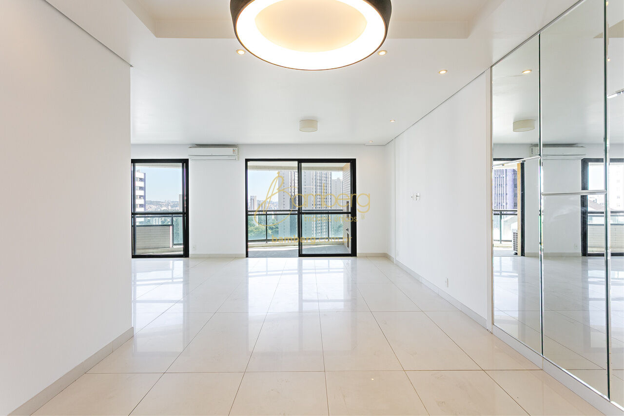 Apartamento no bairro Vila Suzana - São Paulo