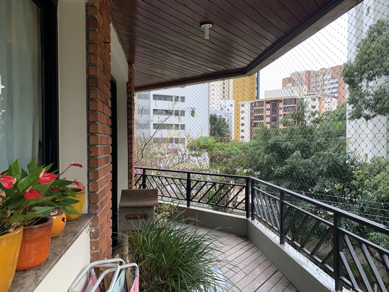 Apartamento no bairro Vila Suzana - São Paulo