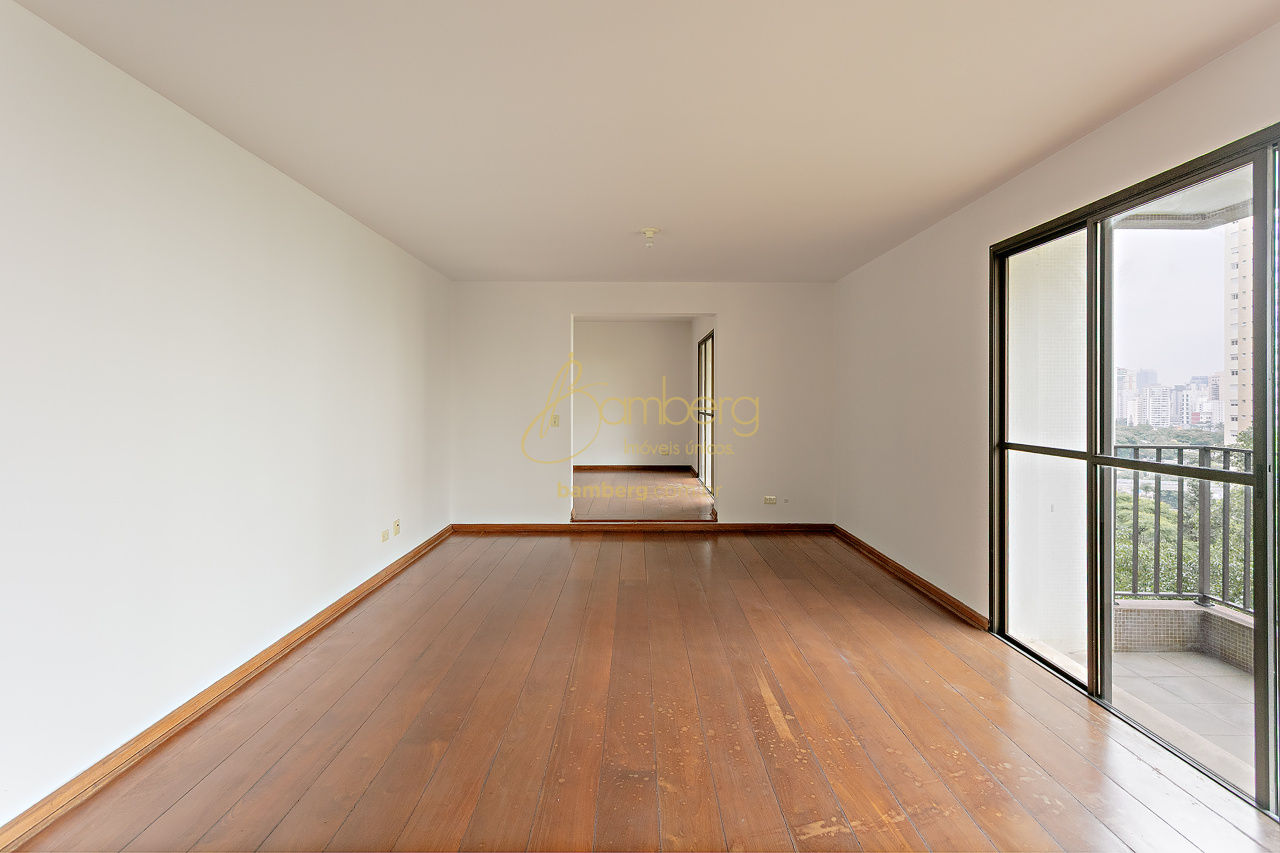 Apartamento no bairro Campo Belo - São Paulo