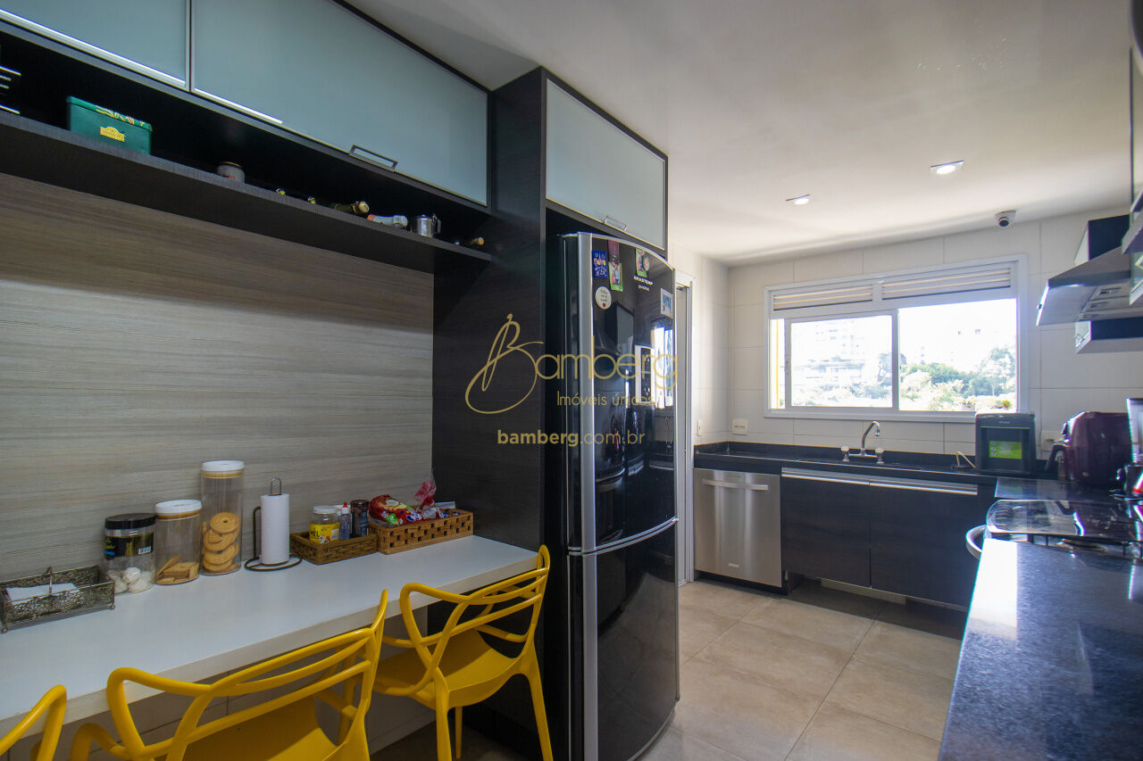 Apartamento no bairro Panamby - São Paulo