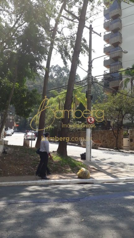 Terreno no bairro Vila Andrade - São Paulo