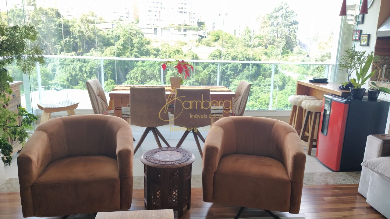 Apartamento no bairro Panamby - São Paulo