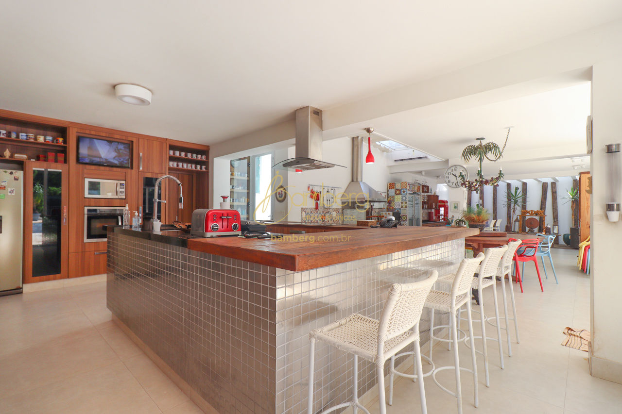 Casa no bairro Real Parque - São Paulo