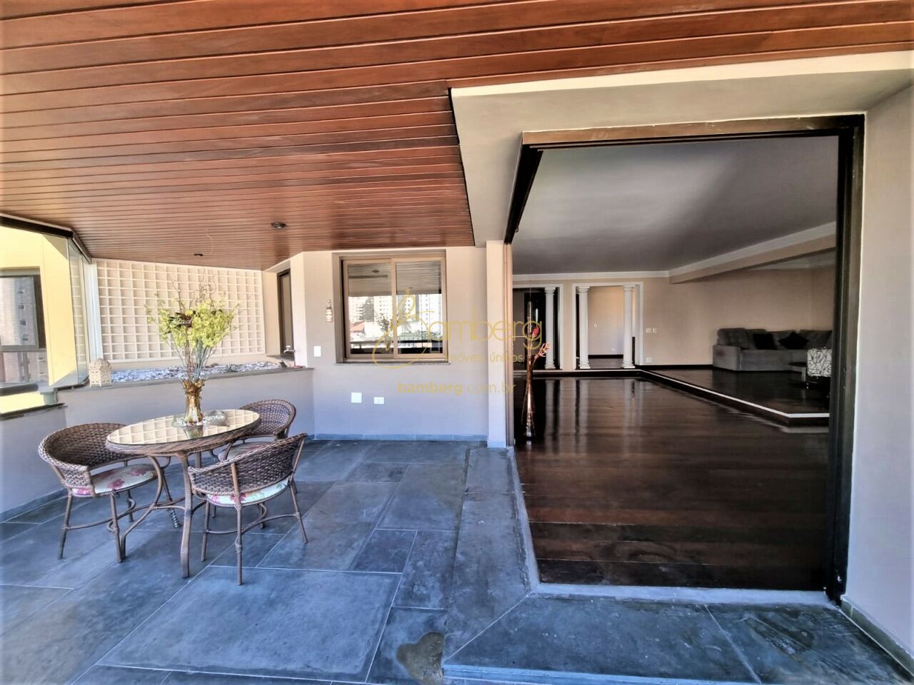 Apartamento no bairro Jardim Ampliação - São Paulo