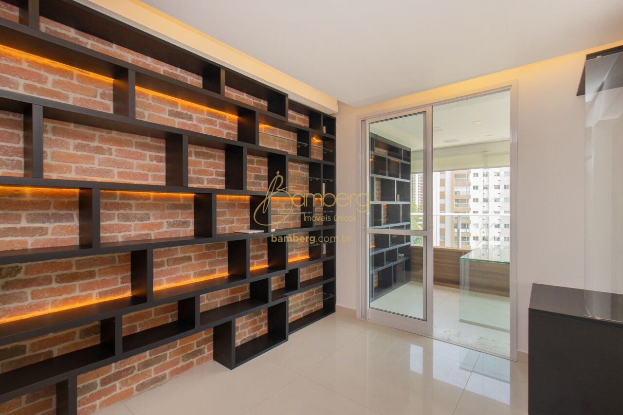 Apartamento no bairro Panamby - São Paulo