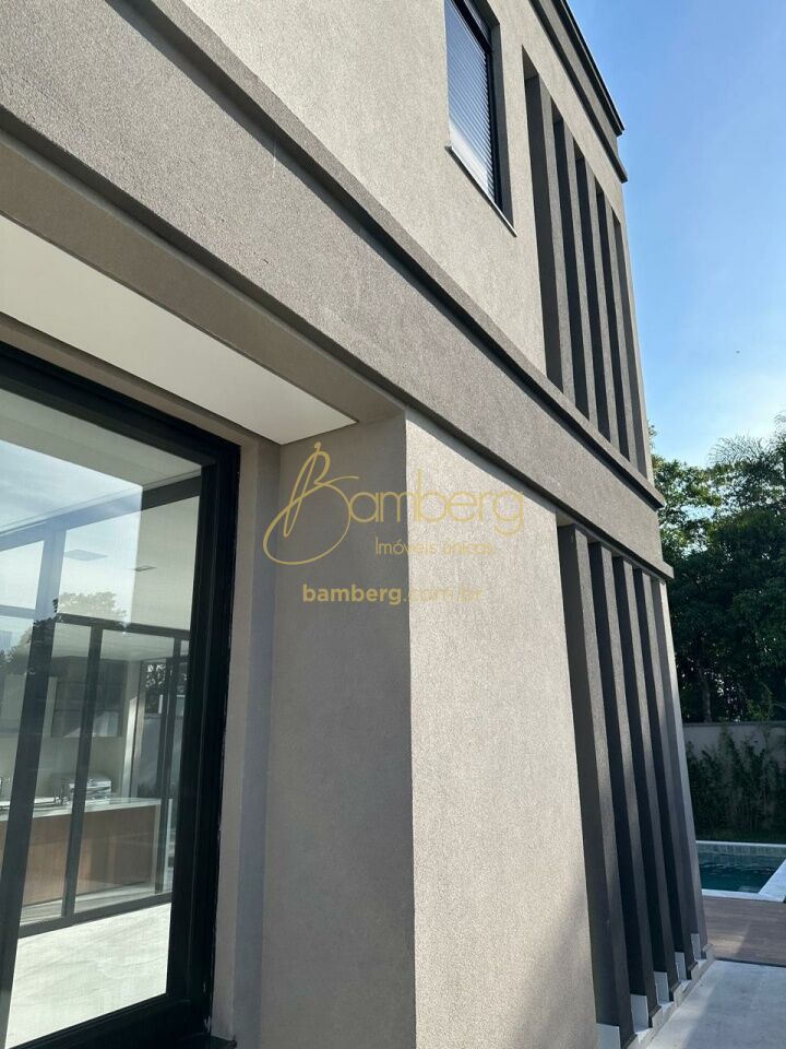 Casa no bairro Tamboré - Santana de Parnaíba