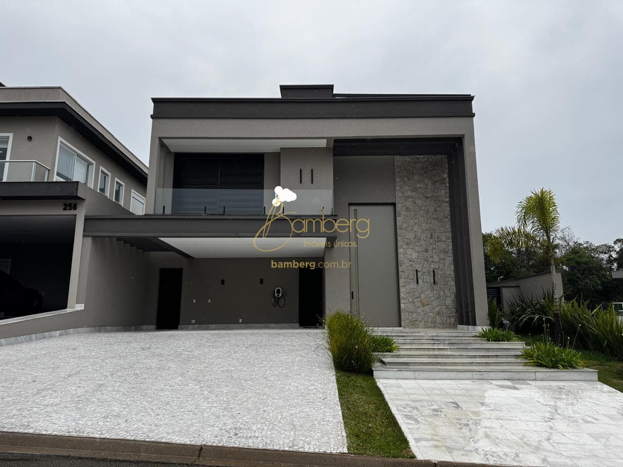 Casa no bairro Tamboré - Santana de Parnaíba