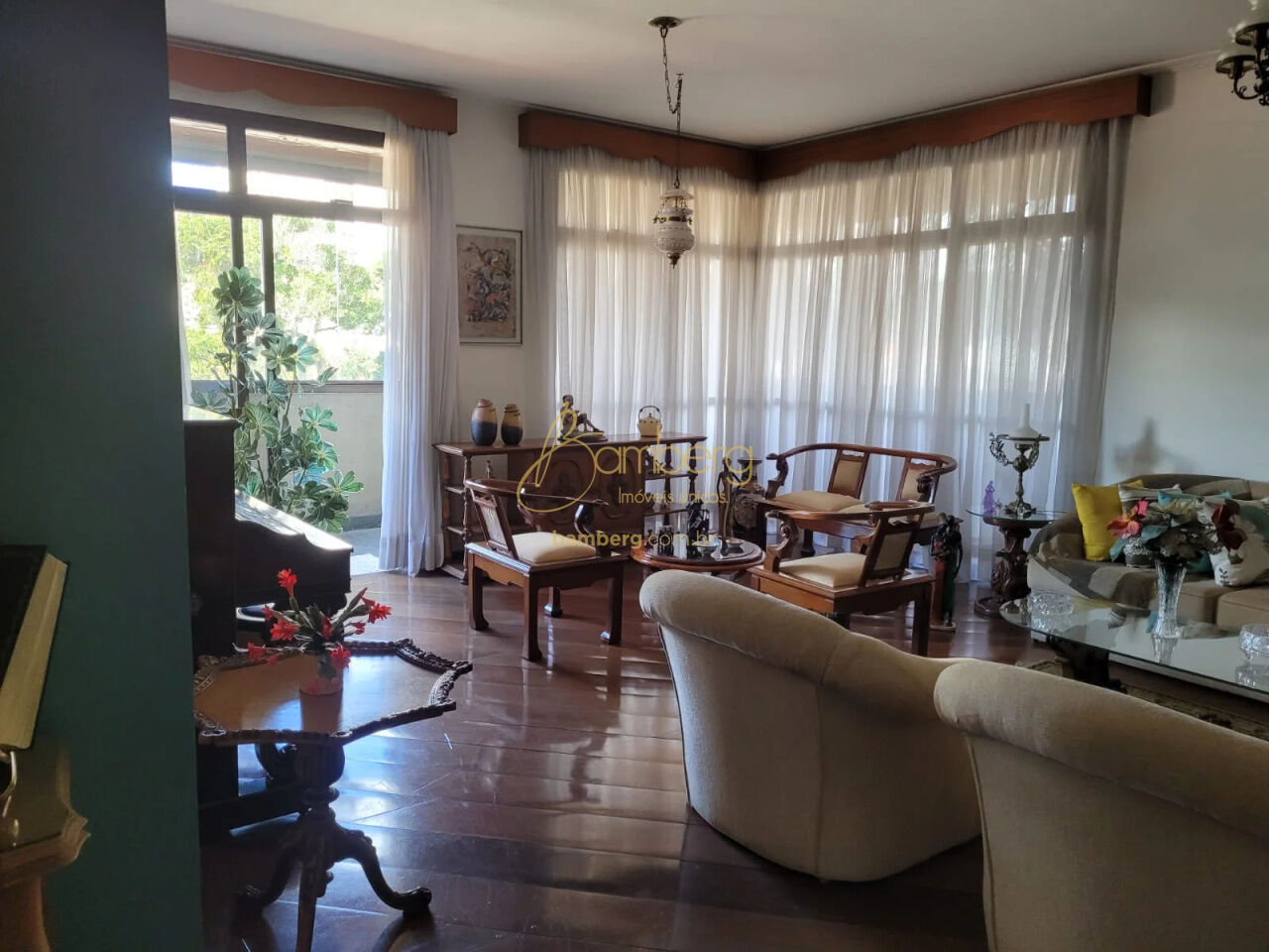 Apartamento no bairro Chácara Santo Antônio  - São Paulo