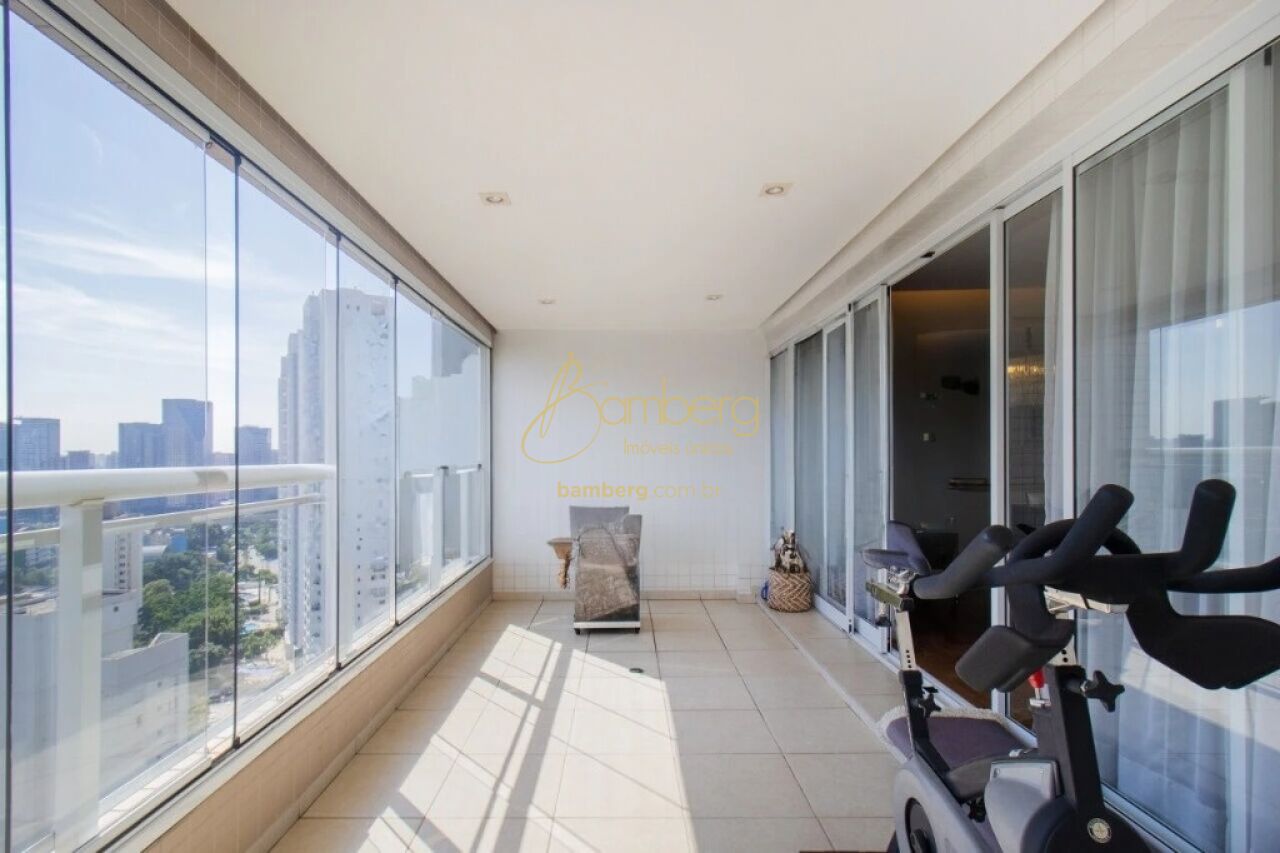 Apartamento no bairro Real Parque - São Paulo