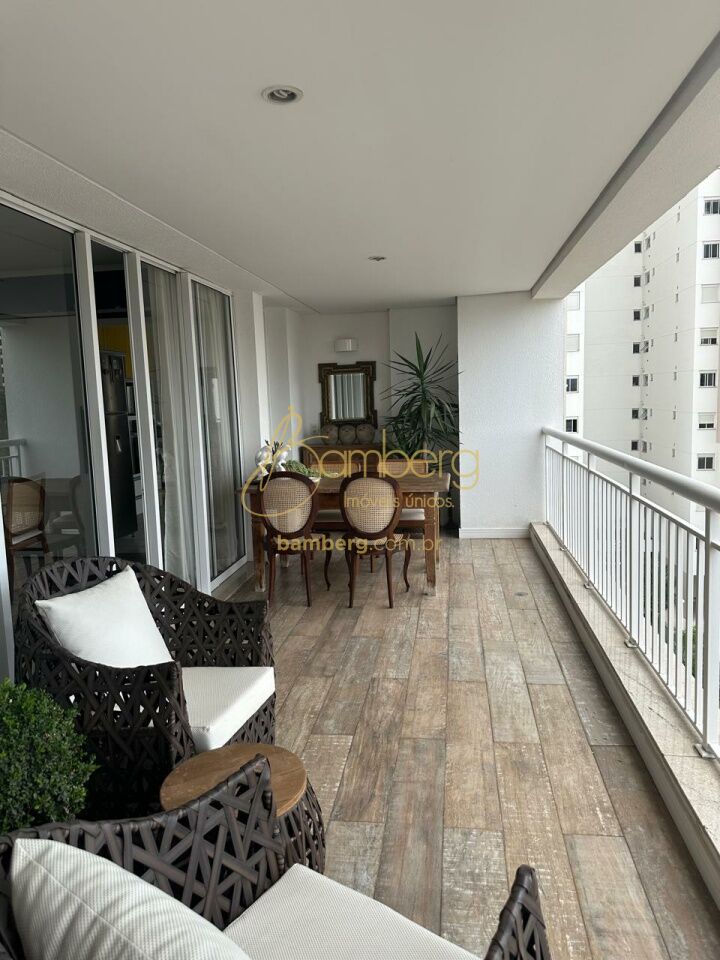 Apartamento no bairro Jardim Monte Kemel - São Paulo